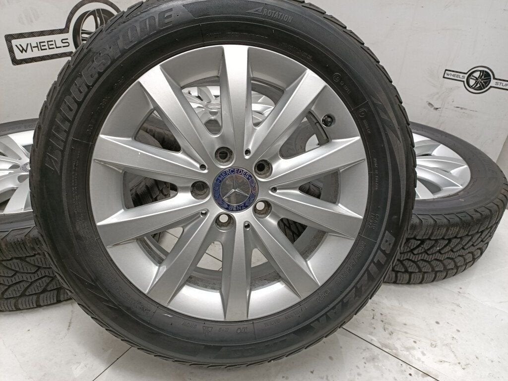 Mercedes A B lichtmetaal velgen 16"inch winterbanden, Ophalen, Gebruikt, 16 inch, Banden en Velgen