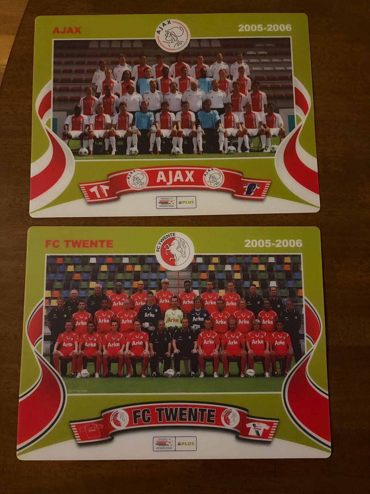 Voetbal elftalfoto placemat Eredivisie 2005-2006 (18 stuks), Ophalen of Verzenden, Zo goed als nieuw, Overige binnenlandse clubs