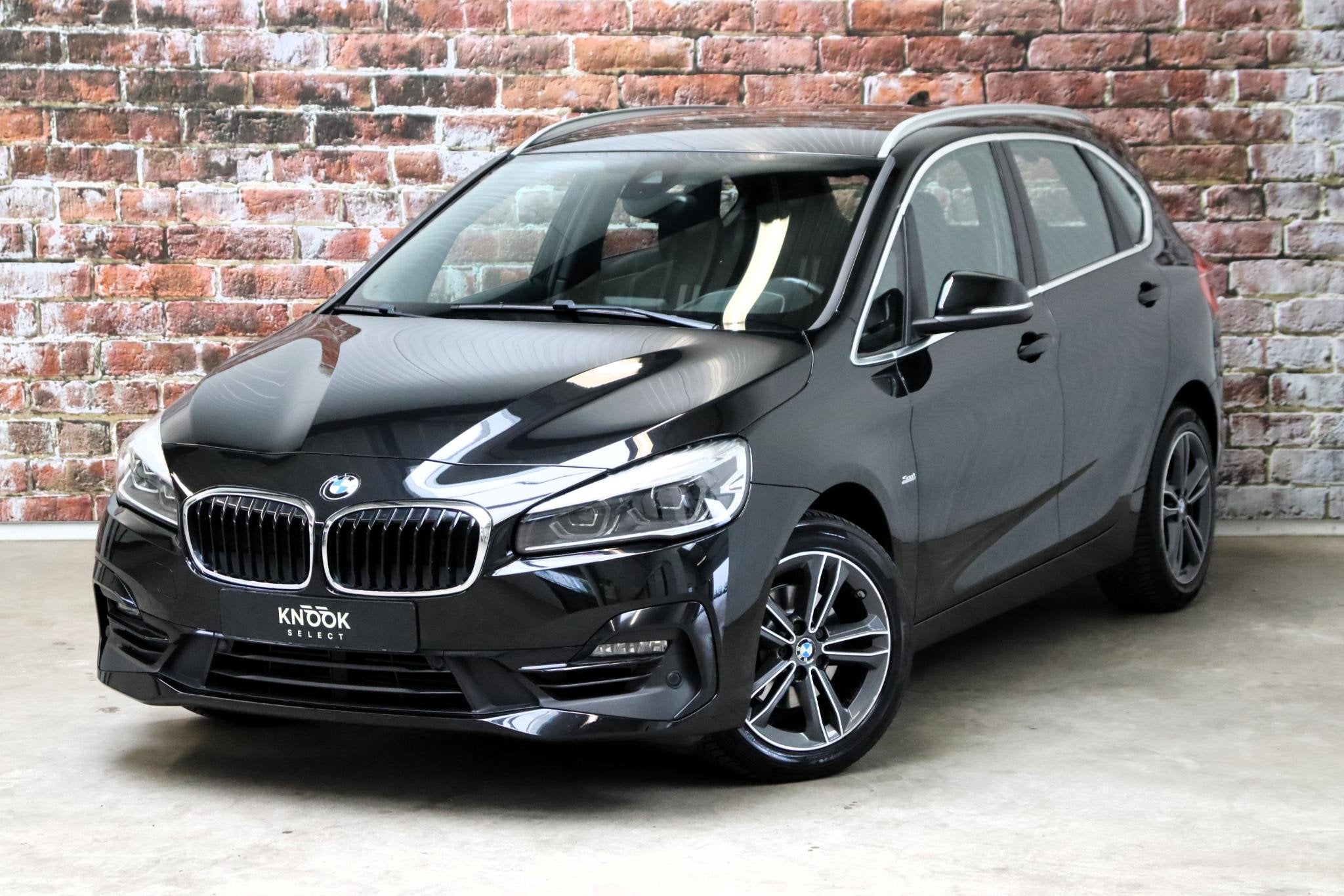 BMW 2-serie Active Tourer 218i Executive Sport Line Automaat, Dealer onderhouden, Stof, Gebruikt, Euro 6