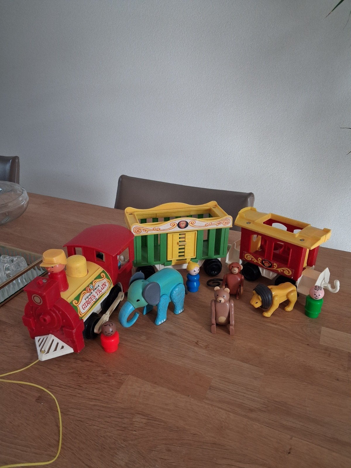 Vintage Fisher Price Circus Trein met 10 figuren, Ophalen of Verzenden