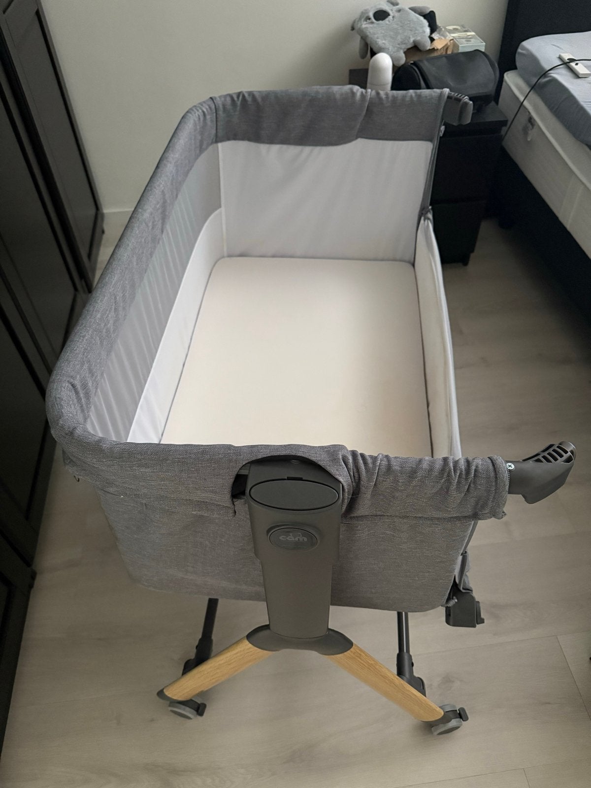 Co-sleeper verstelbaar, met matrasje en wieltjes, Ophalen, Gebruikt, Wieg