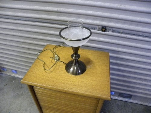 tafellamp met half glazen bol, Ophalen of Verzenden, 'T Olde Gre-j, Info@toldegrej.nl, Endepoelstraat 20f Didam
