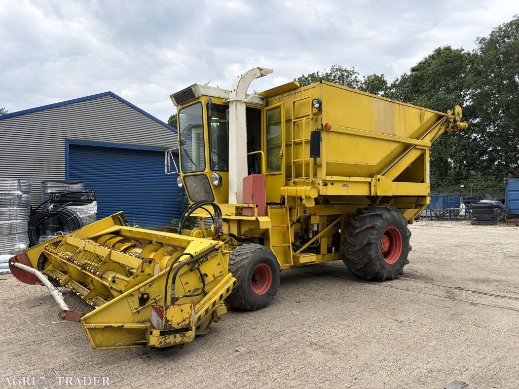 Hesston Field Queen veldhakselaar rear dump met directcut, Ophalen, Hesston, Oogstmachine, Hesston