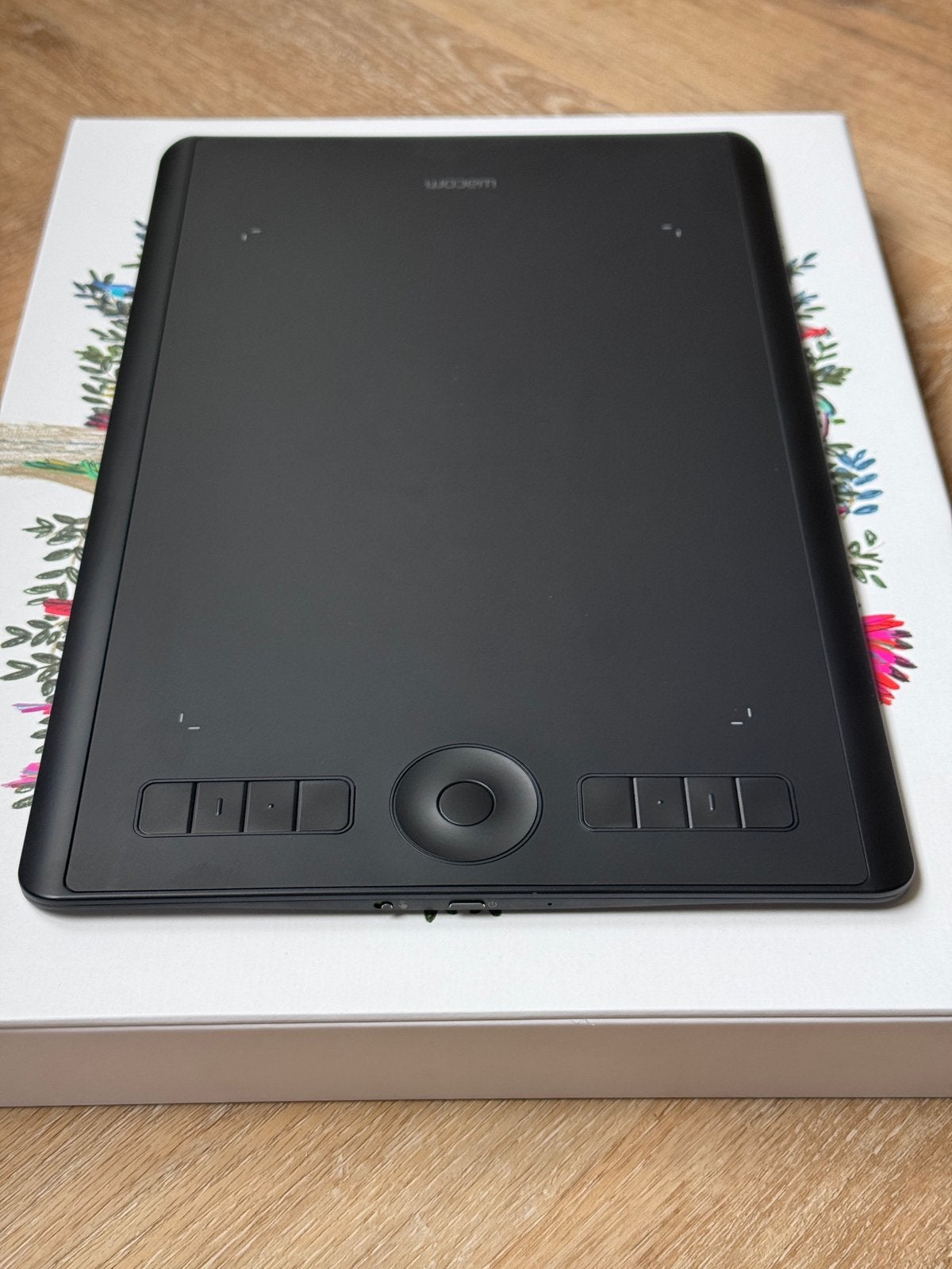 Wacom Intuos Pro M, Computers en Software, Ophalen, Multi-touch, Zo goed als nieuw, Draadloos