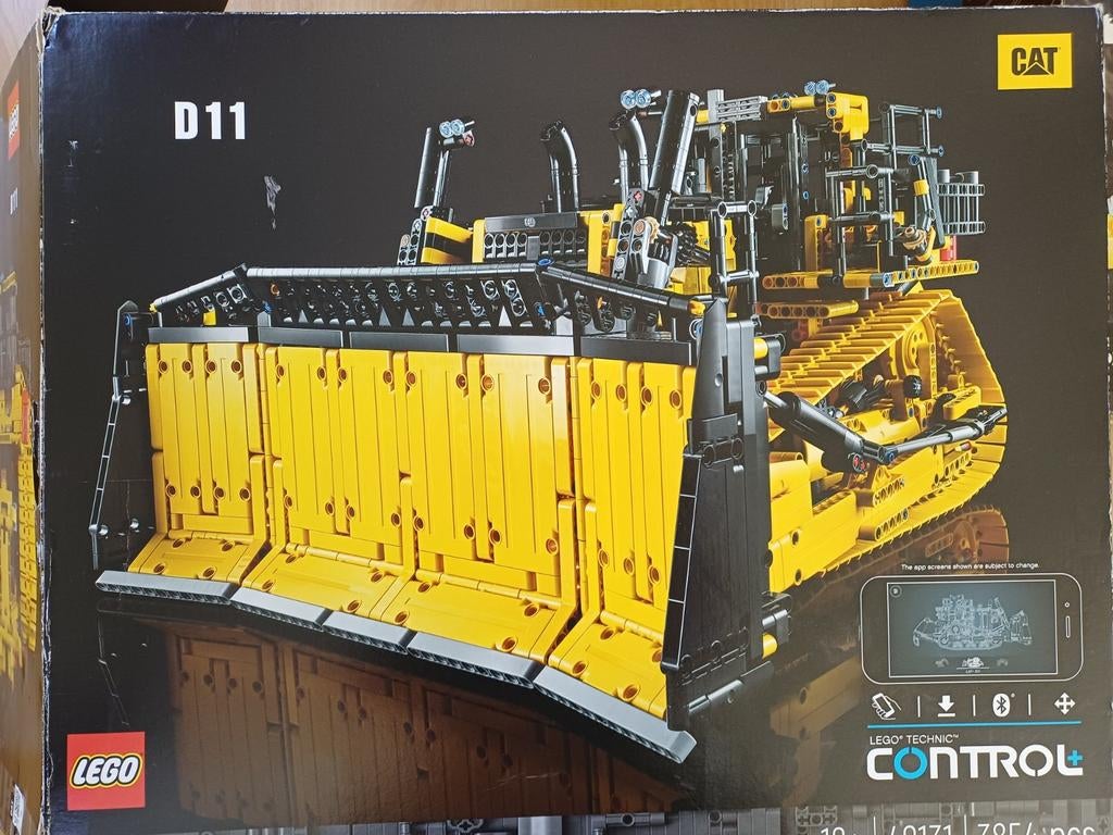LEGE DOOS!!! LEGO Technic CAT D11 Bulldozer (42131), Kinderen en Baby's, Speelgoed | Bouwstenen, Ophalen of Verzenden, Gebruikt