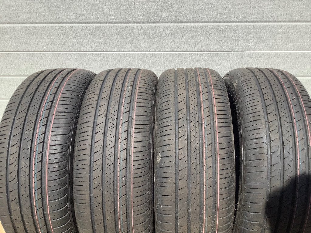 4 nieuwe demo banden Goodyear Efficiënt Grip 225 55 18, Ophalen, 18 inch, Gebruikt, Band(en)