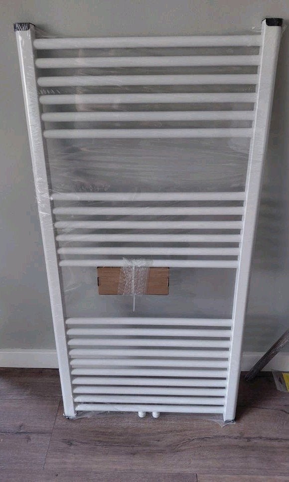 Design radiator/ handdoekdroger NIEUW, Ophalen, 60 tot 150 cm, Radiator, 80 cm of meer