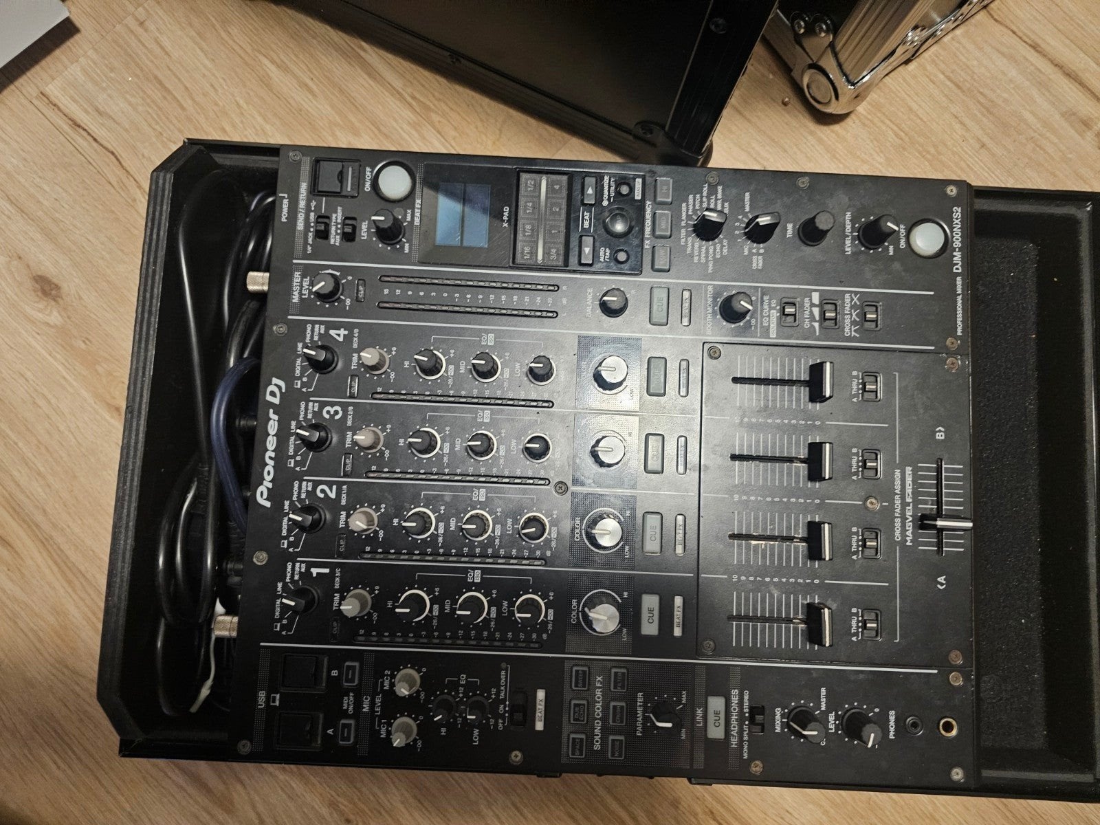 Pioneer DJM-900NXS2 professionele DJ mixer, Ophalen, Zo goed als nieuw, Minder dan 5 kanalen