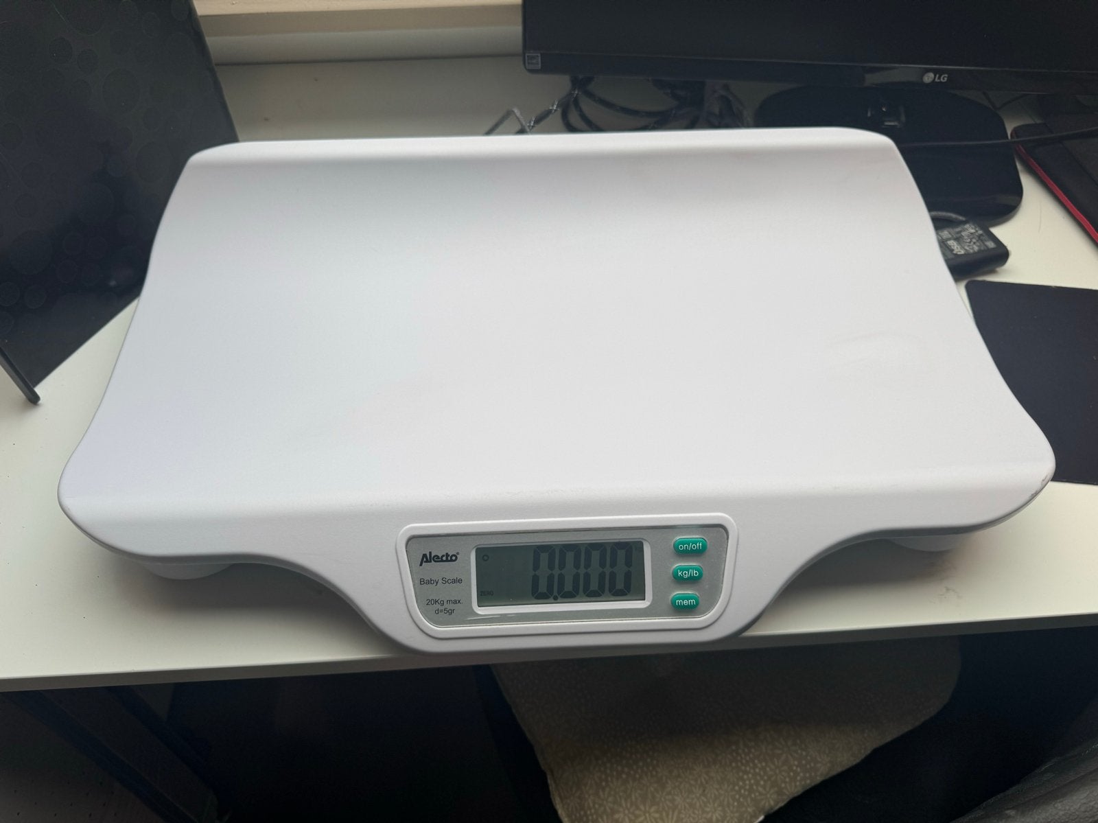 Alecto Babyweegschaal - Zo goed als nieuw, Witgoed en Apparatuur, Weegschalen, Ophalen, Overige typen, 10 tot 50 kg, Fijner dan 1 gram