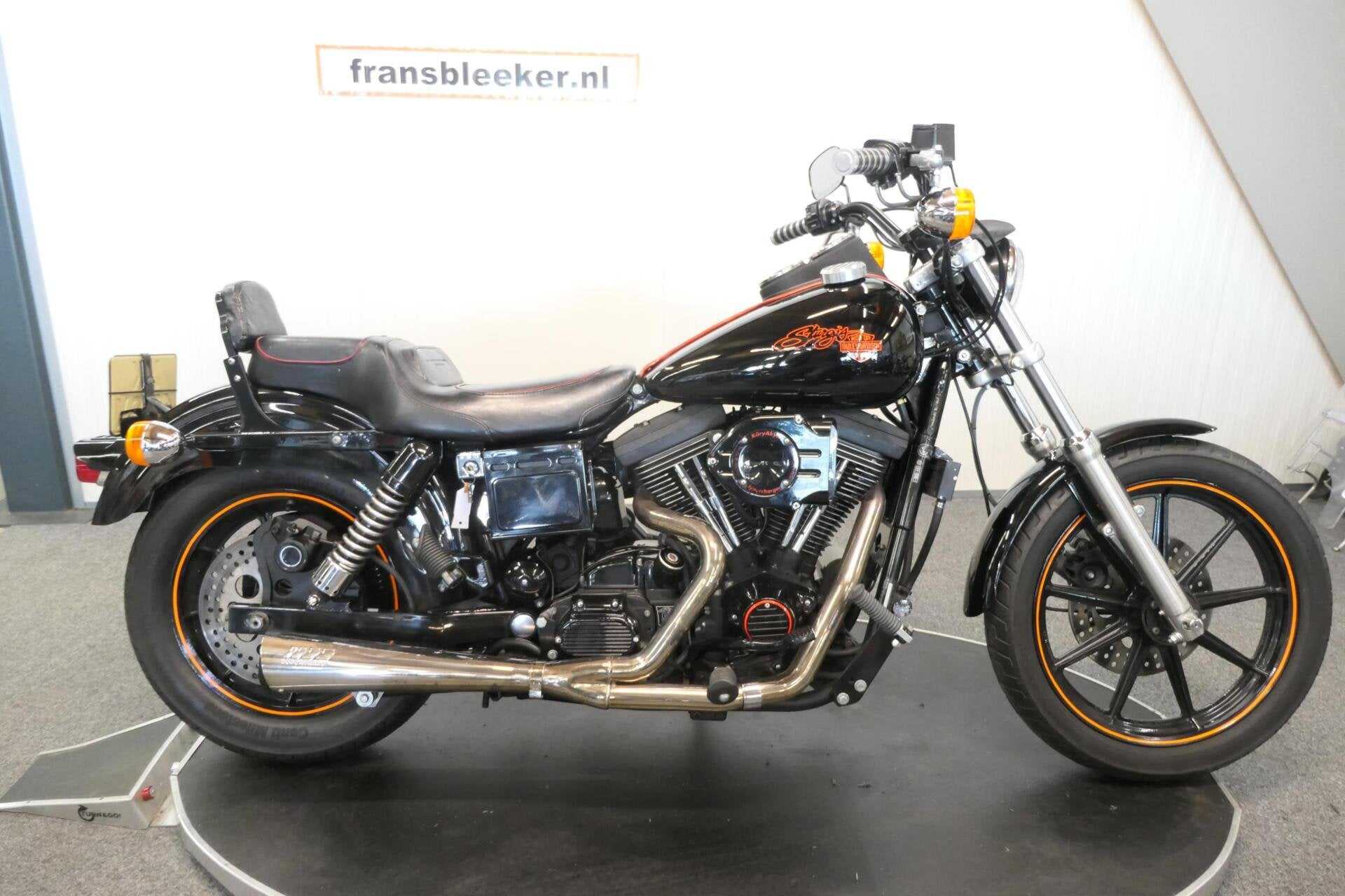 Harley Davidson FXDB Sturgis Limited Edition, Motoren, Harley Dav. Europe ltd, 6000 garsington road, 1340 cc, Chopper