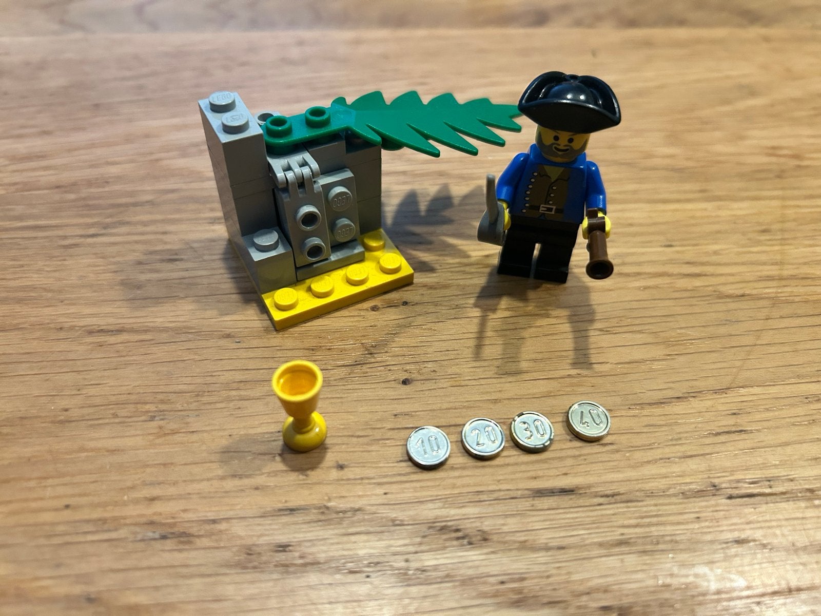 Lego Pirates 1747: Piraten Schat Eilandje met Piraat, Ophalen of Verzenden, Gebruikt, Lego