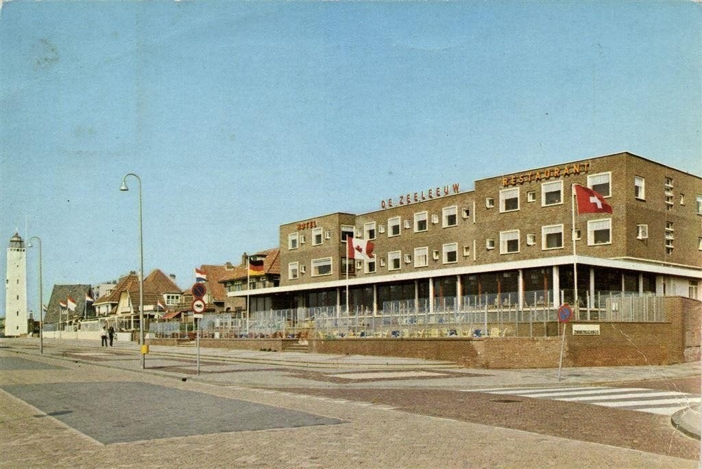 Hotel-Cafe-Restaurant De Zeeleeuw, Noordwijk aan Zee - vuurt, Verzamelen, Ophalen of Verzenden, 1960 tot 1980, Gelopen, Zuid-Holland