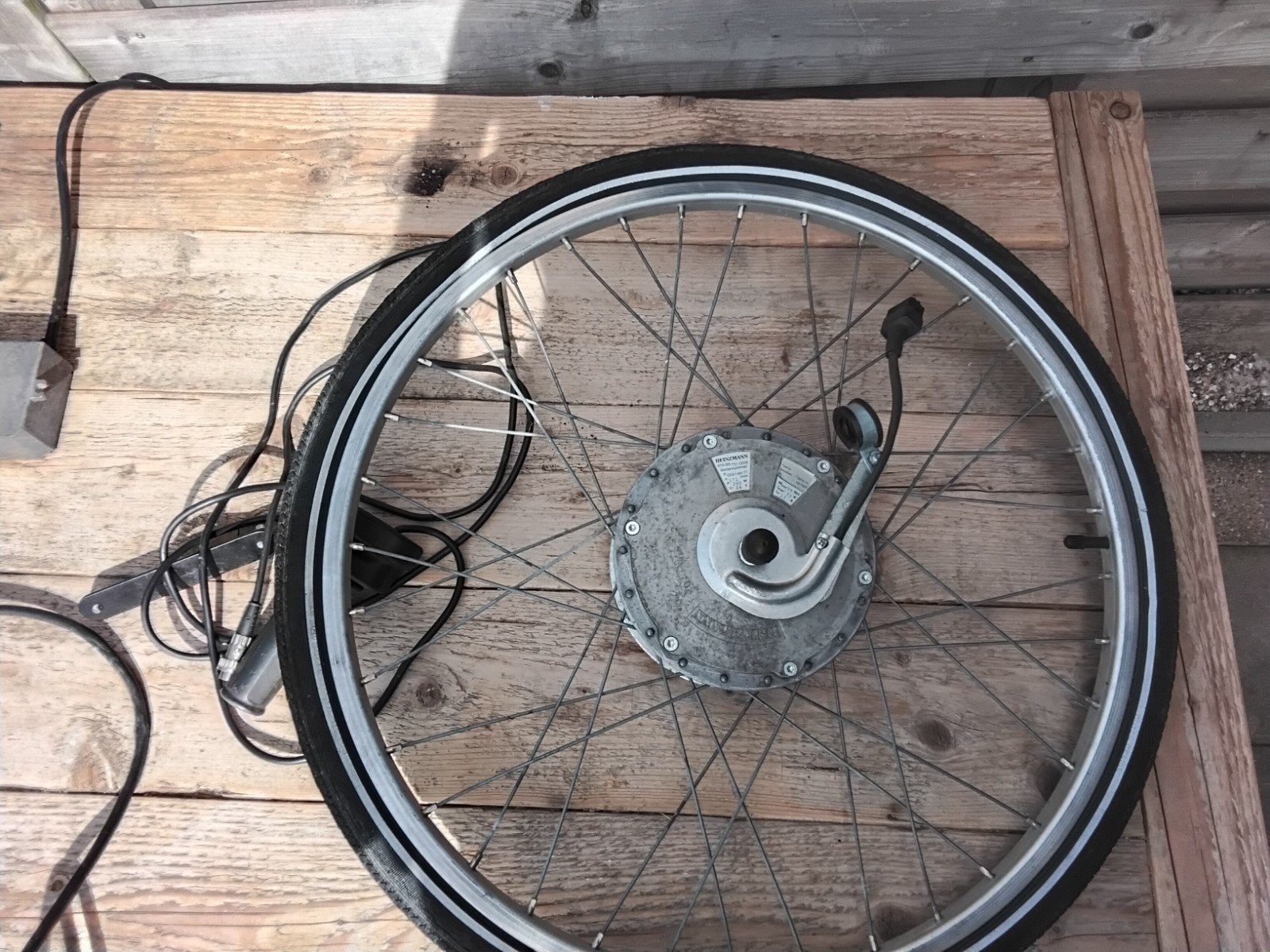 Fietswiel 24" met motor en complete elektrische set, Fietsen en Brommers, Wiel, Gebruikt, Ophalen of Verzenden, Heinzmann
