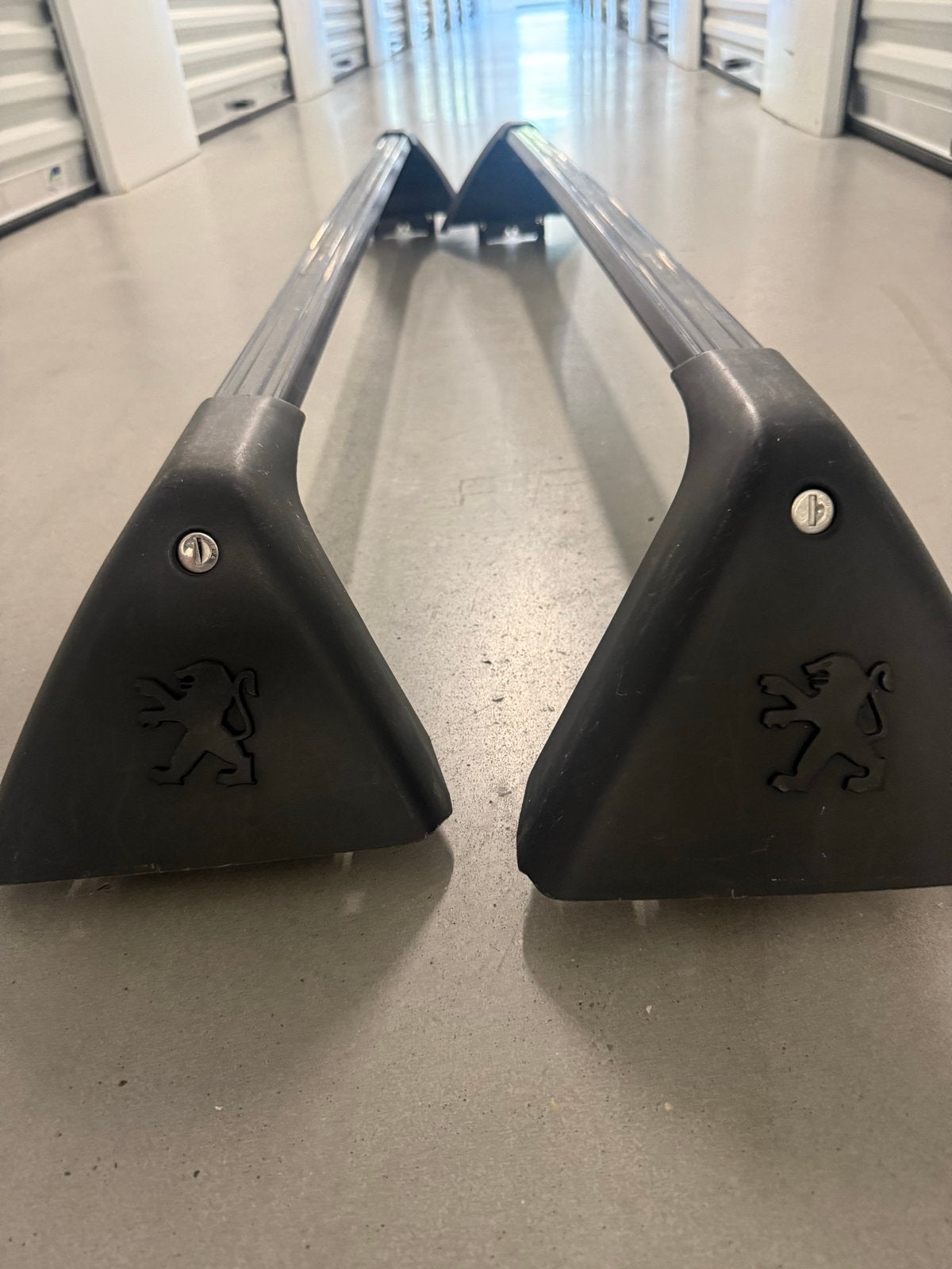 Peugeot dakdragers - origineel en in goede staat, Auto diversen, Dakdragers, Ophalen of Verzenden, Gebruikt