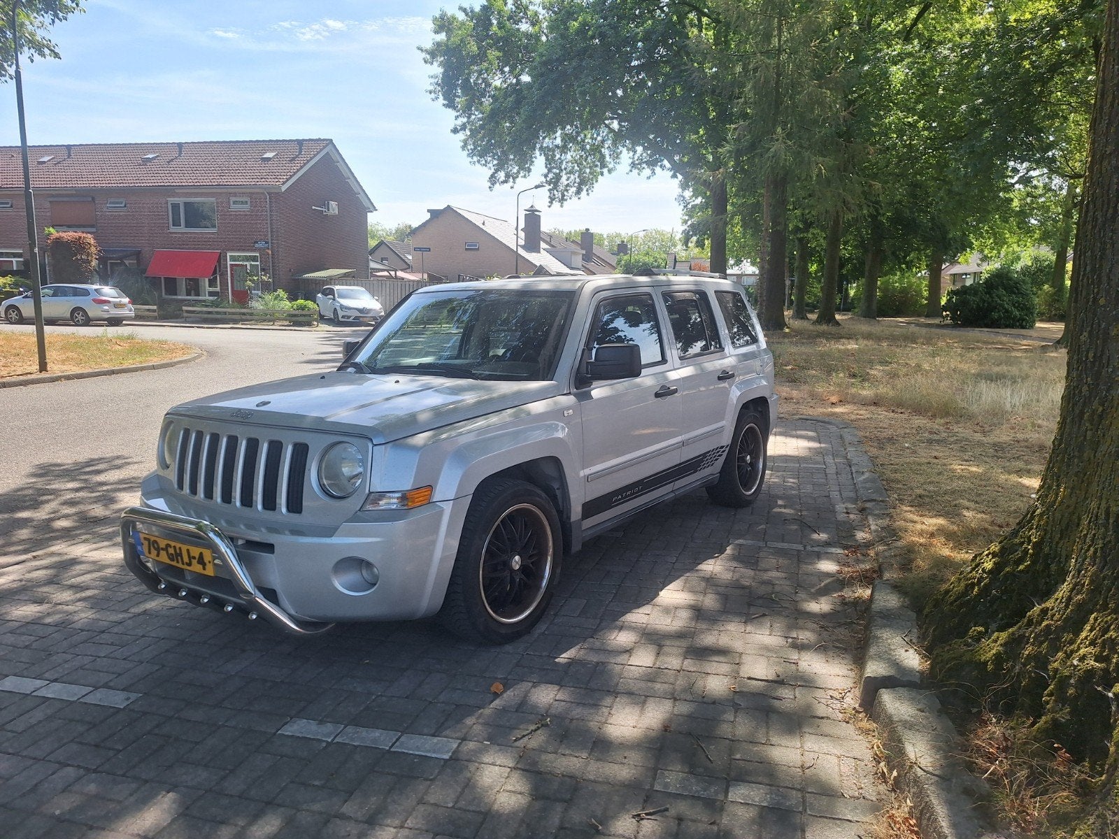 Jeep Patriot 2.4 2008 Grijs, Auto's, 450 kg, 4 cilinders, 1465 kg, 75 €/maand