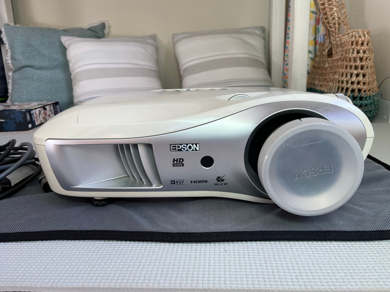 Epson EMP-TW700 HD Ready LCD Projector, Ophalen, Gebruikt, LCD, HD (720)