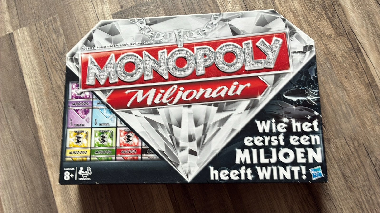 Monopoly Miljonair, Hobby en Vrije tijd, Gezelschapsspellen | Bordspellen, Ophalen of Verzenden, Zo goed als nieuw