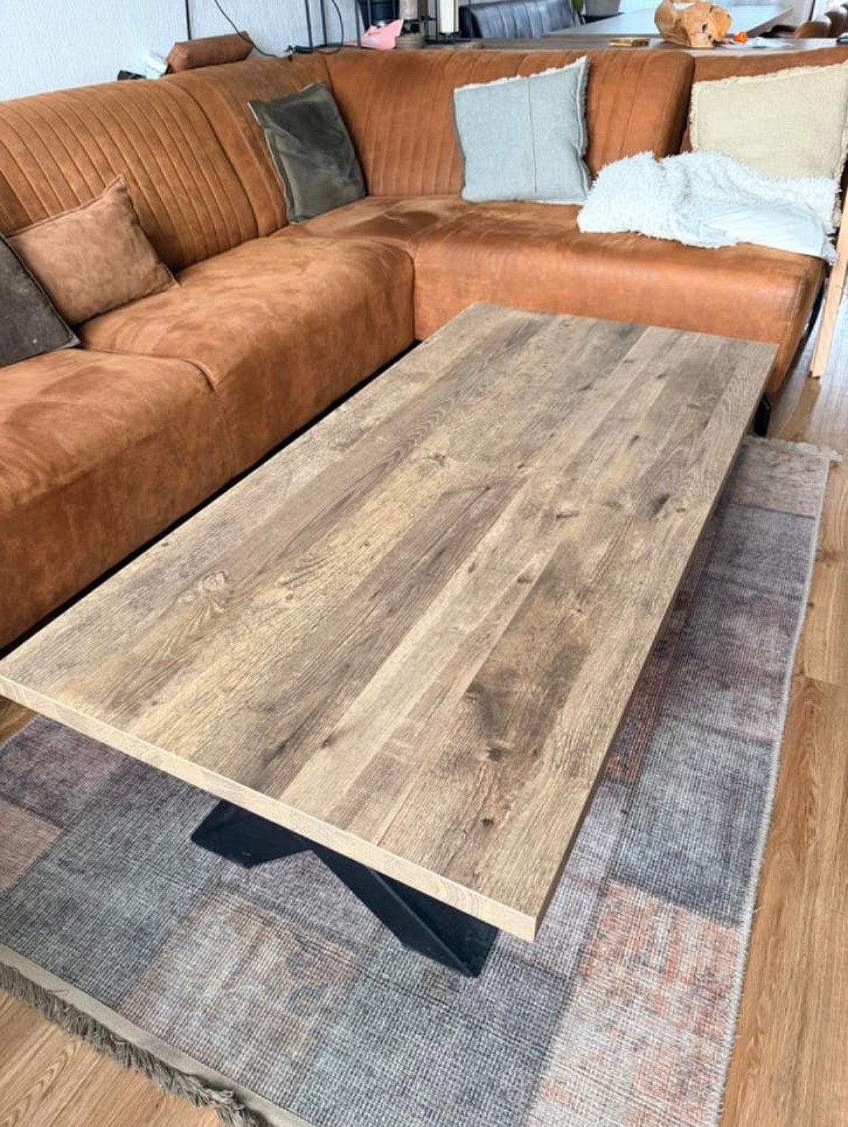 Te koop salontafel, Ophalen