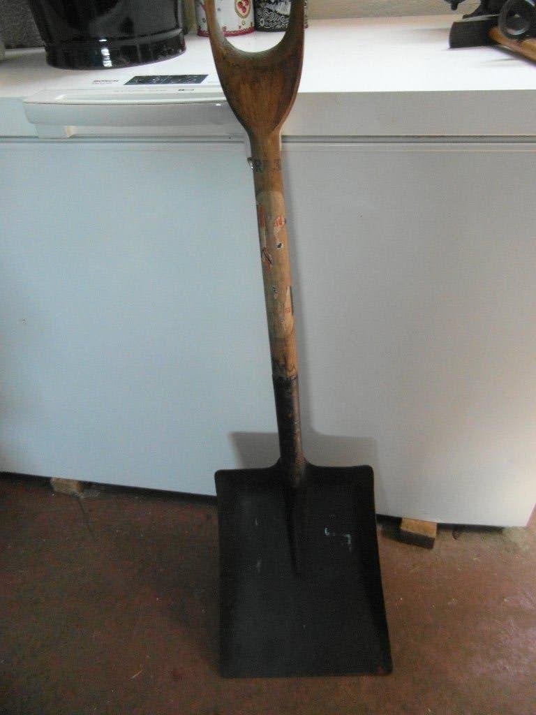 Mestschop, Tuin en Terras, Hand-tuingereedschap, Ophalen, Gebruikt