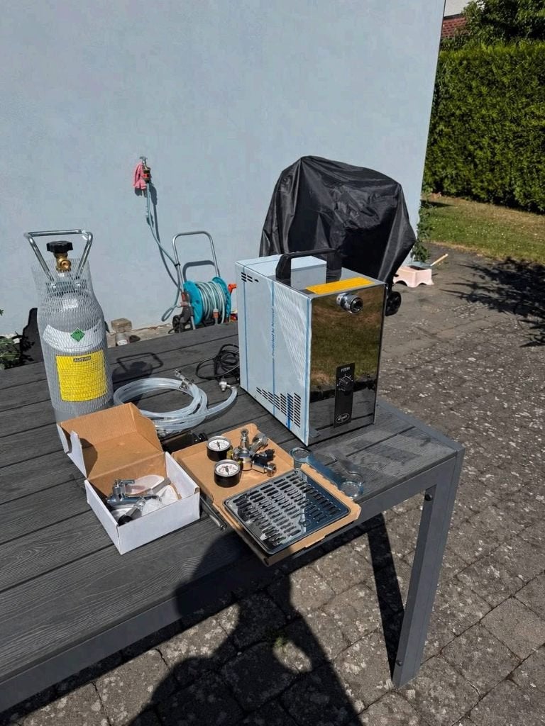 Lindr Tapinstallatie / Droogkoeler PYGMY 25 Green Lite, Witgoed en Apparatuur, Thuistaps, Zo goed als nieuw, Overige merken, Ophalen of Verzenden