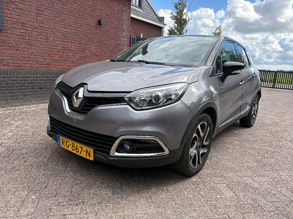 Renault Captur 1.2 TCE 120 EDC 2015 Grijs, Euro 5, Stof, 625 kg, 4 cilinders