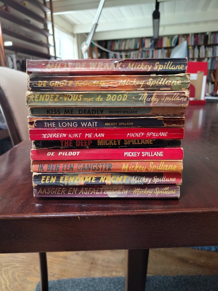 11 pockets Mickey Spillane, Boeken, Ophalen of Verzenden, Gelezen, Mickey Spillane