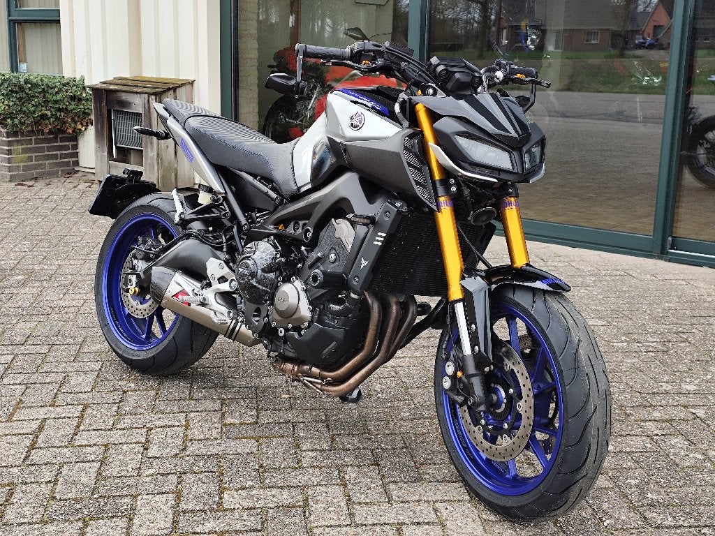 Yamaha MT-09 SP , in nieuw staat en met grote beurt, Motoren, Motoren | Yamaha, Occasion, Motorrijbewijs A, Bedrijf, Sportuitlaat