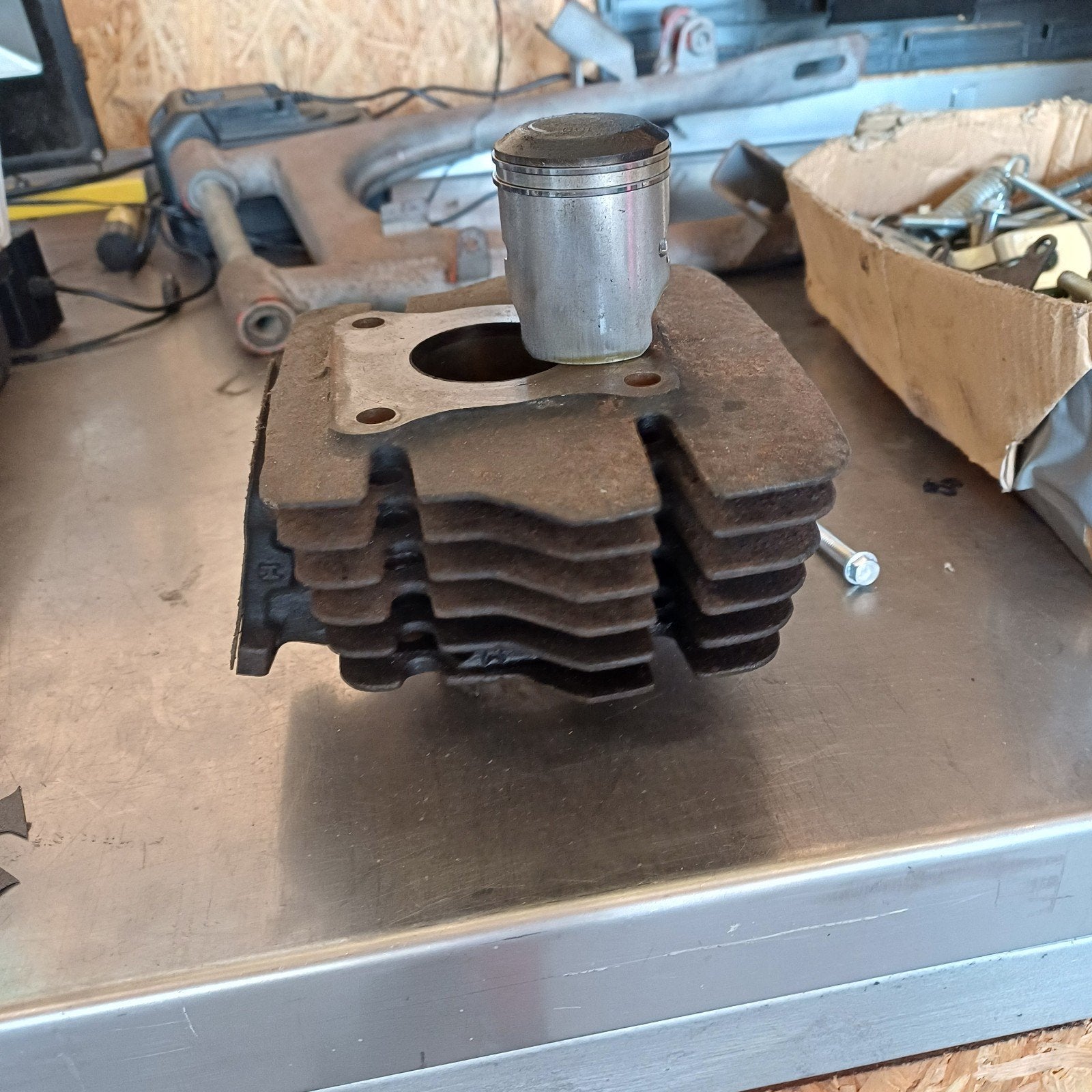 honda mb mt hm166 cilinder, Ophalen of Verzenden, Cilinder
