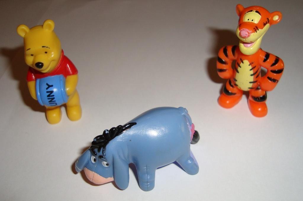 Leuke WINNIE THE POOH Diverse Taartdecoraties vanaf € 5,50, Verzenden, Nieuw, Taarten of Cupcakes, Versiering