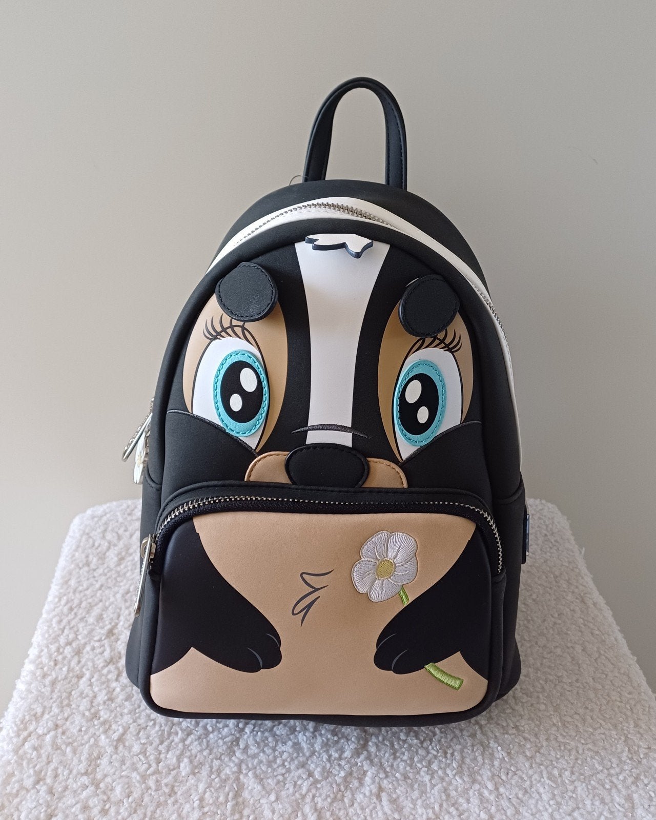 Disney Bambi Flower Skunk Loungefly Rugzak Nieuw, Minder dan 30 cm, Disney of Dora, Nieuw, Ophalen of Verzenden