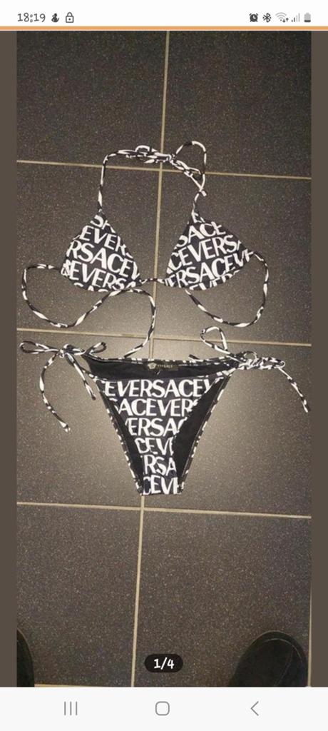 Versace bikini maat s, Kleding | Dames, Badmode en Zwemkleding, Zwart, Ophalen of Verzenden, Zo goed als nieuw, Versace