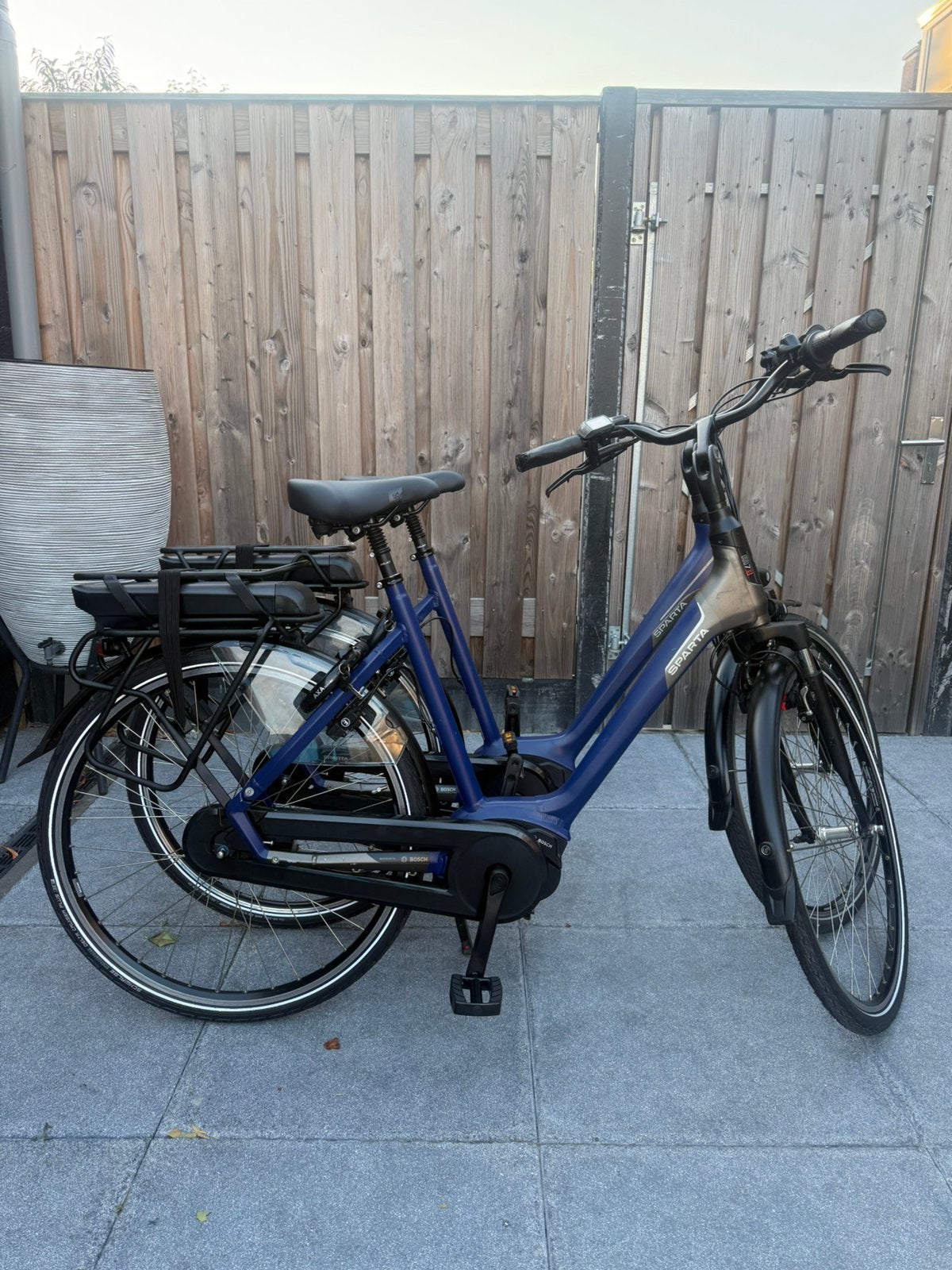 Set nette Sparta M7b elektrische fiets bosch motor/500Wh, Ophalen, Sparta, Gebruikt, Versnellingen
