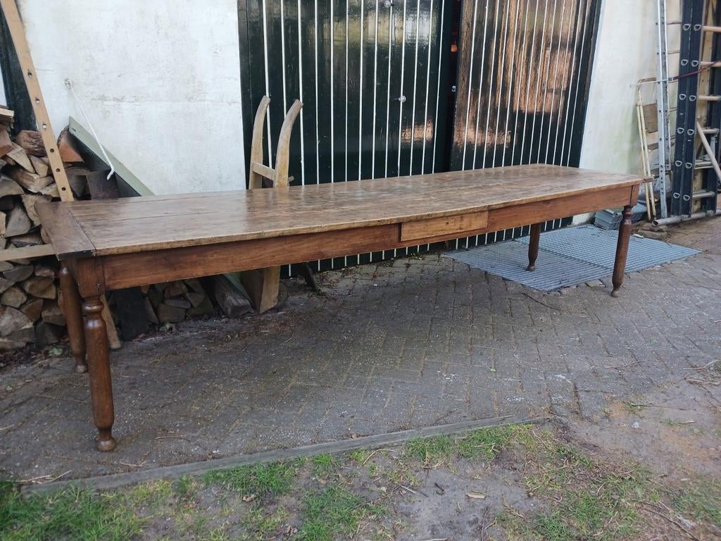 Franse Tafel van 301 cm., Ophalen