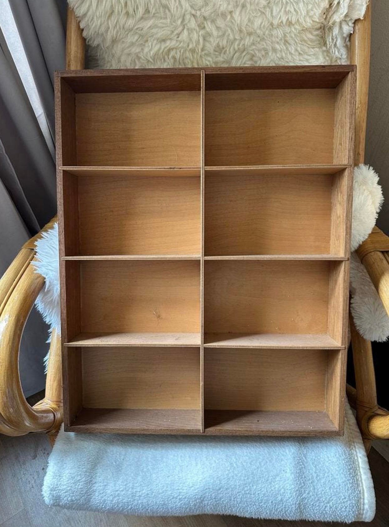 Vintage houten display plank / shadow box – 8 vakken, Ophalen of Verzenden