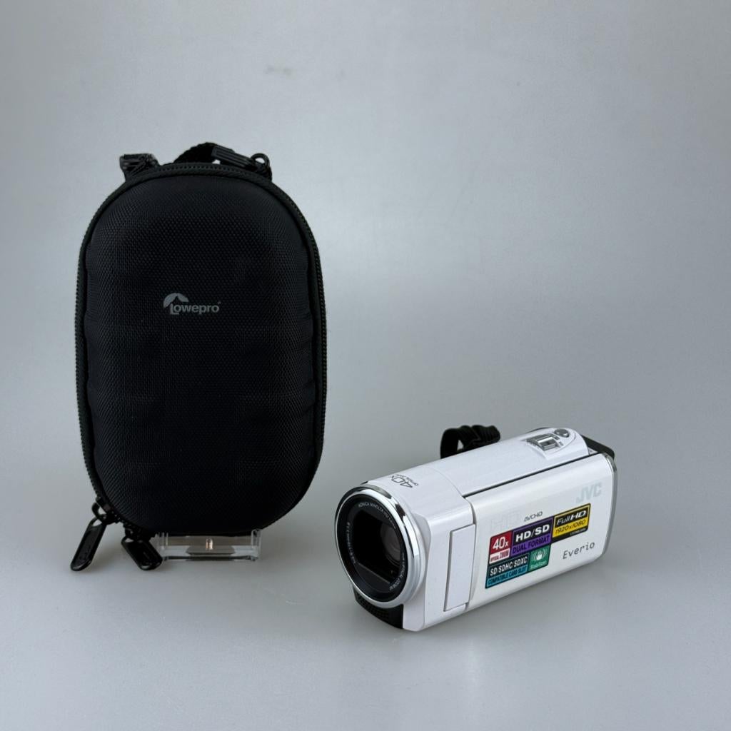 JVC everio GZ-HM430 Cam Corder, JVC, Zo goed als nieuw, Support@jvc.com, JVCKENWOOD USA Corporation
500 Valley Road
Wayne, NJ 07470
USA