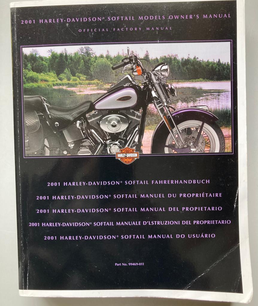 Owners Manual Harley Davidson Softtail models 2001, Motoren, Ophalen of Verzenden, Harley-Davidson of Buell