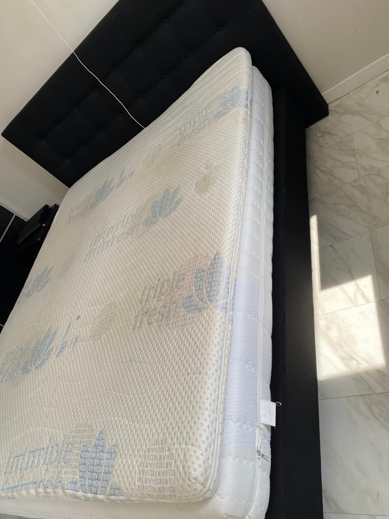 Boxspring, Ophalen, Zwart, Tweepersoons, Zo goed als nieuw