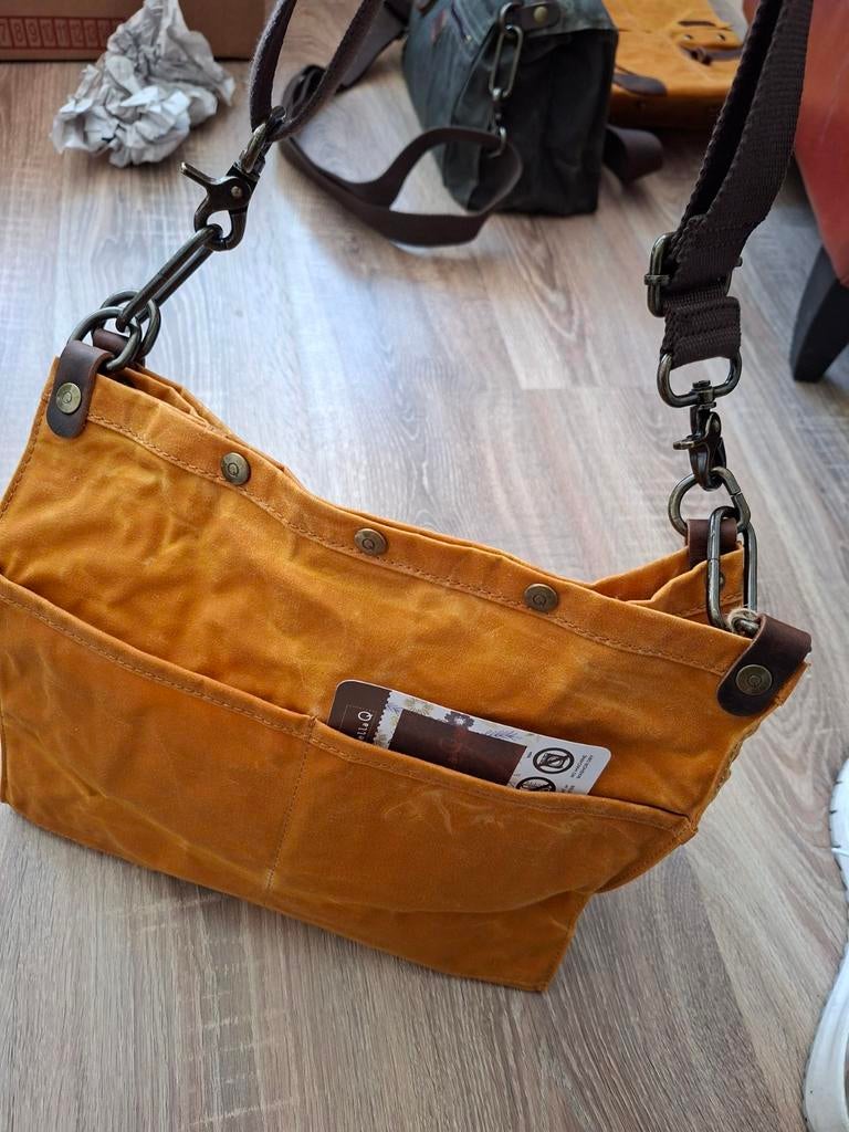 Leren tas DellaQ;  nieuw., Ophalen of Verzenden, Nieuw, Bruin, Handtas