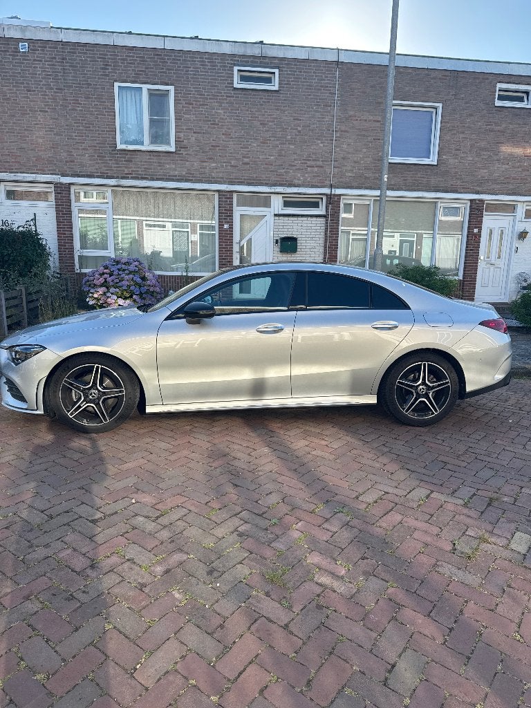 Mercedes-Benz CLA 180 136pk 7G-DCT 2022 Grijs, Auto's, Mercedes-Benz, Particulier, CLA, 360° camera, Achteruitrijcamera, Airbags