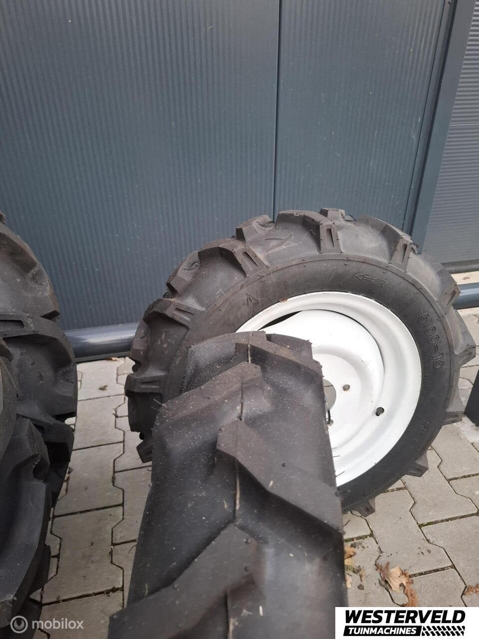 YTO Akkerbanden set op velg slechts 650,- ex btw, YTO, Overige typen, Handelsplein, Info@westerveldtuinmachines.nl