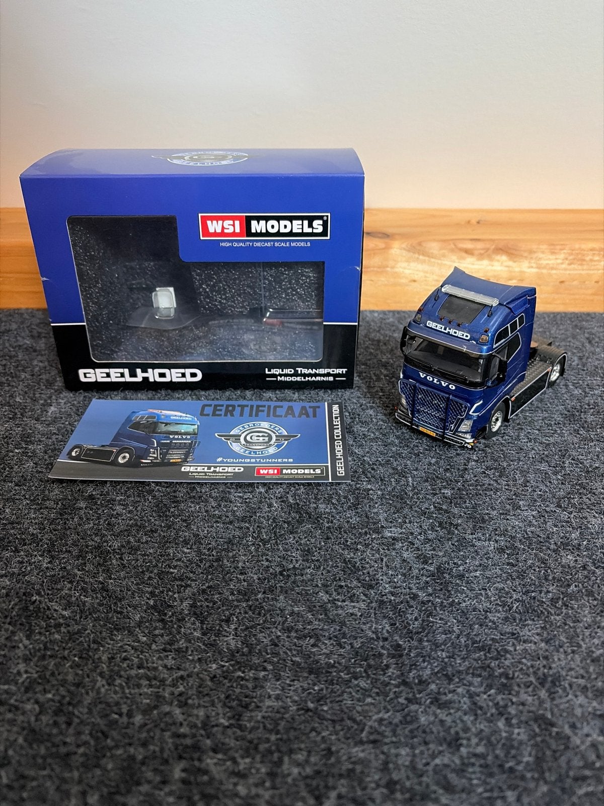 Miniatuur geelhoed, 1:32 tot 1:50, Nieuw, Truck, Ophalen