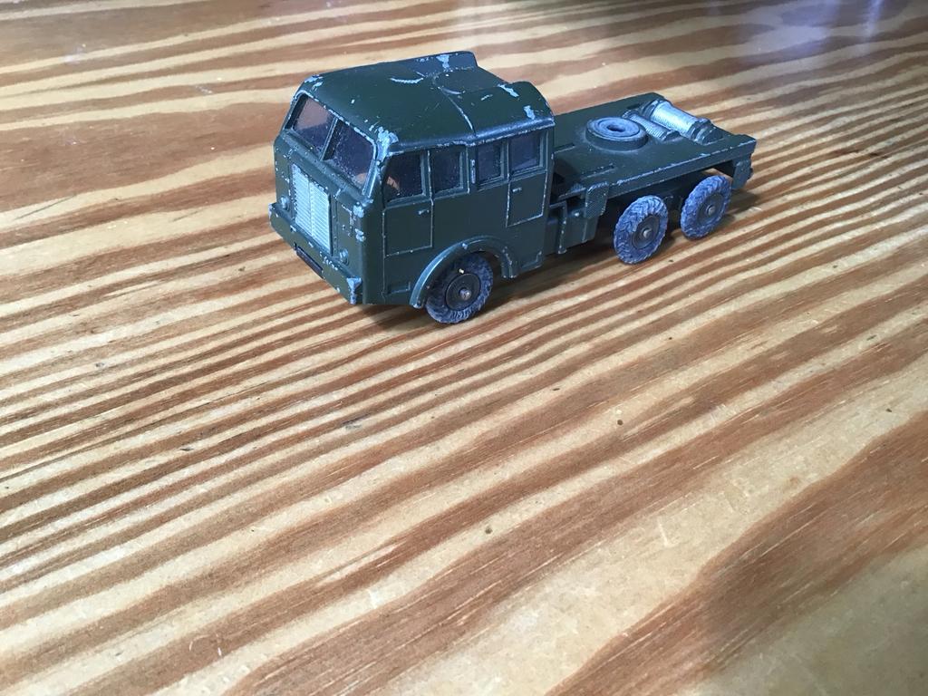 Dinky Toys Tous Terrains Berliet legertruck - Goede staat, Overige merken, Gebruikt, 1:32 tot 1:50, Ophalen of Verzenden