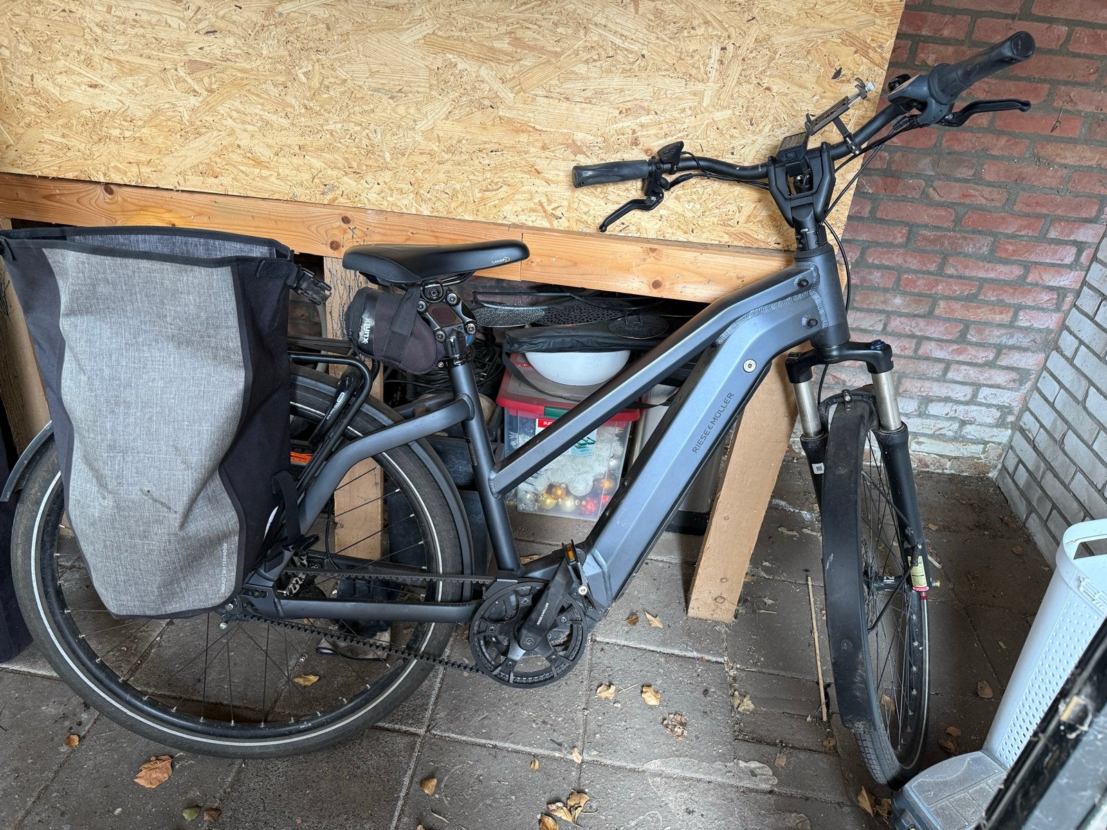 Riese & Müller E-bike - Perfect voor woon-werkverkeer, Gebruikt, 51 tot 55 cm, 50 km per accu of meer, Ophalen