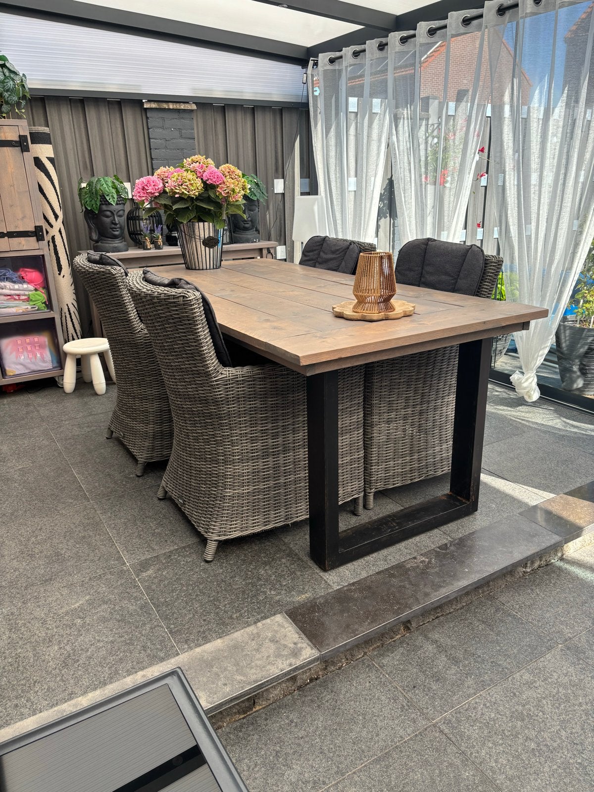 Robuuste steigerhouten eettafel met metalen onderstel, Ophalen, Gebruikt, Rechthoekig, Hout