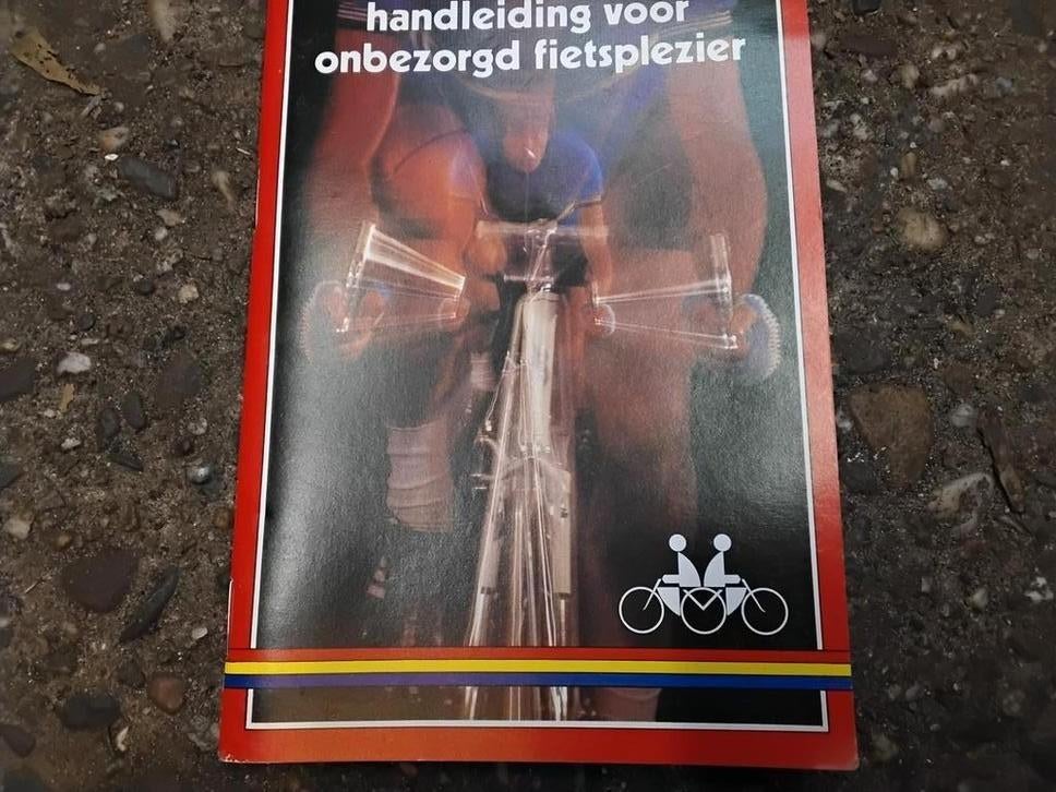 BATAVUS RACEFIETS SERVICEBOEKJE, Ophalen of Verzenden
