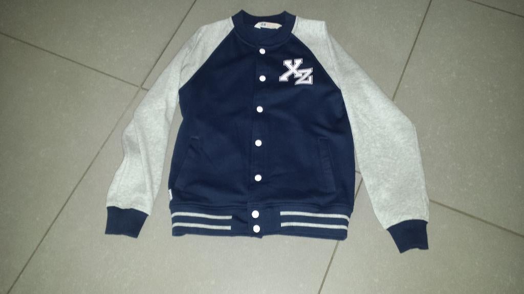 vest maat 158 /164, Trui of Vest, H&M, Ophalen of Verzenden, Zo goed als nieuw