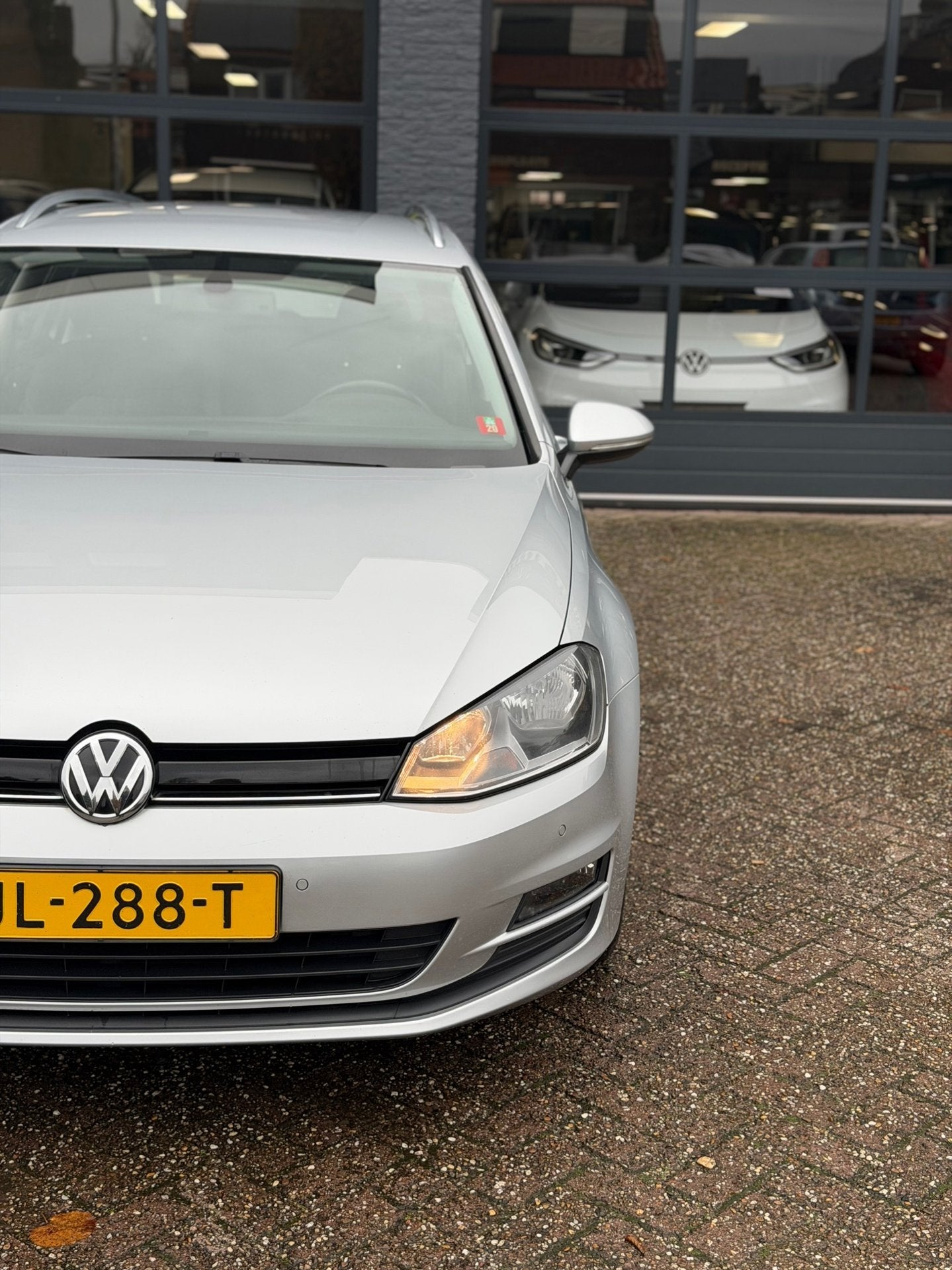 Volkswagen Golf Variant 1.0 TSI Navi|Cruisec|Pdc|Trekhaak|Ca, Auto's, Voorwielaandrijving, Euro 6, 23 km/l, Origineel Nederlands