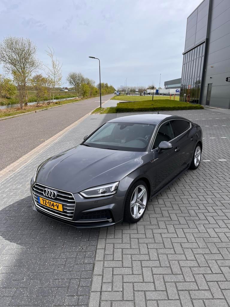 Audi A5 2.0 Tfsi Mhev 190pk S Tronic 2018 Grijs S-line, Auto's, Audi, Zwart, 1984 cc, Leder en Stof, Origineel Nederlands