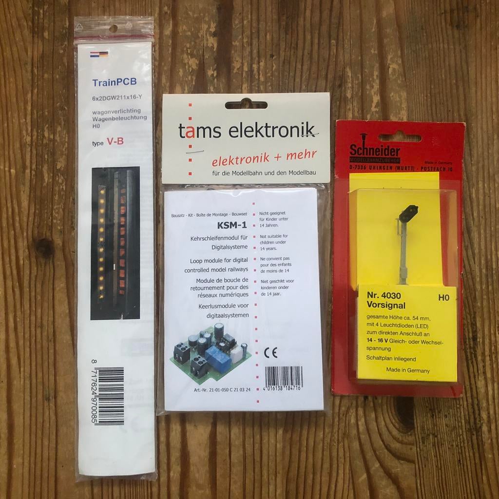 nieuw; voorsein, wagonverlichting, keerlusmodule, Hobby en Vrije tijd, Modeltreinen | H0, Ophalen of Verzenden, Nieuw, Gelijkstroom of Wisselstroom