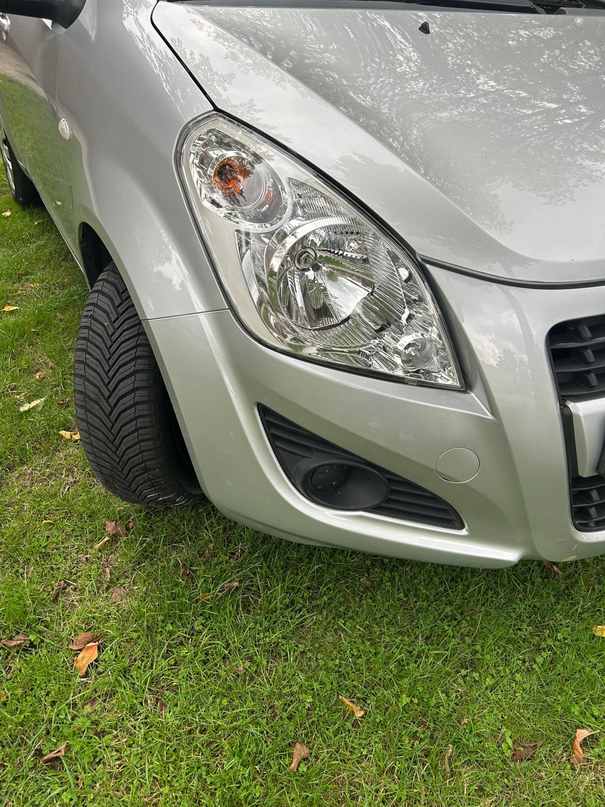Suzuki Splash 2015 – Zuinig, volledig onderhouden airco, Auto's, Voorwielaandrijving, 31 €/maand, Origineel Nederlands, Handgeschakeld